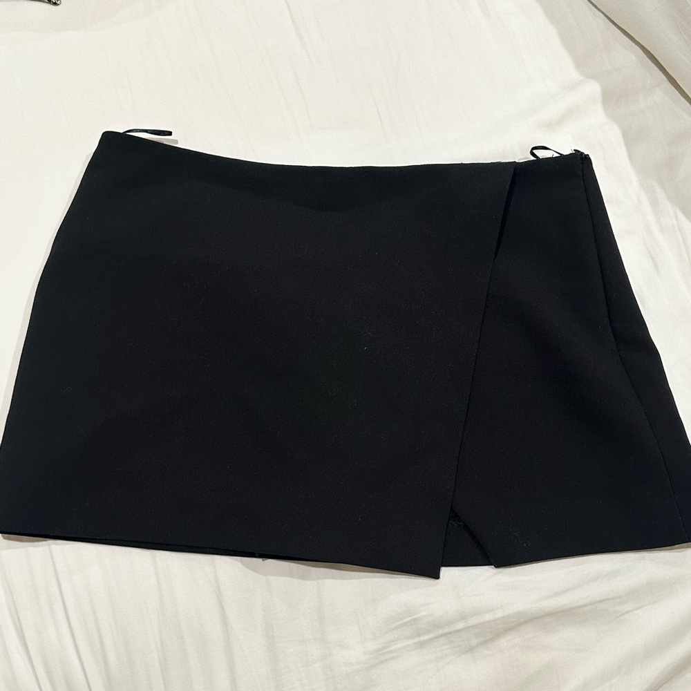 Zara black mini skort